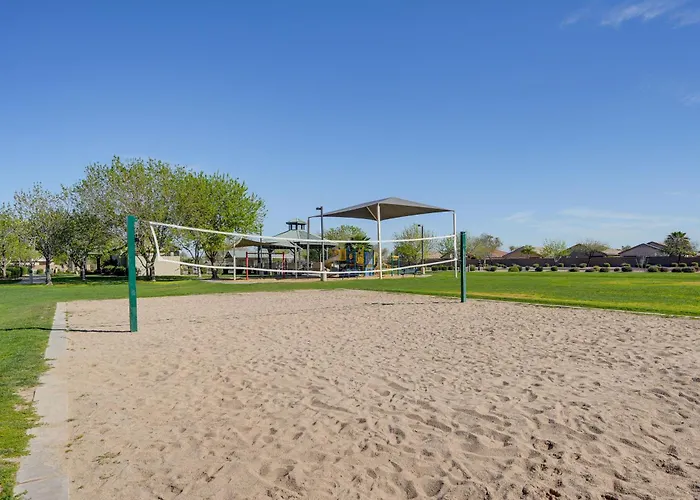 Holiday home Spacious Backyard! Family Haven In San Tan Valley