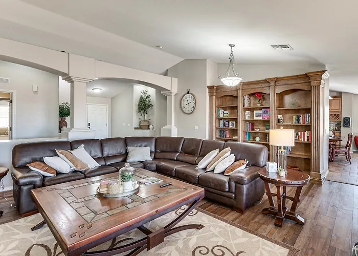 Spacious Backyard! Family Haven In San Tan Valley Holiday home Magma