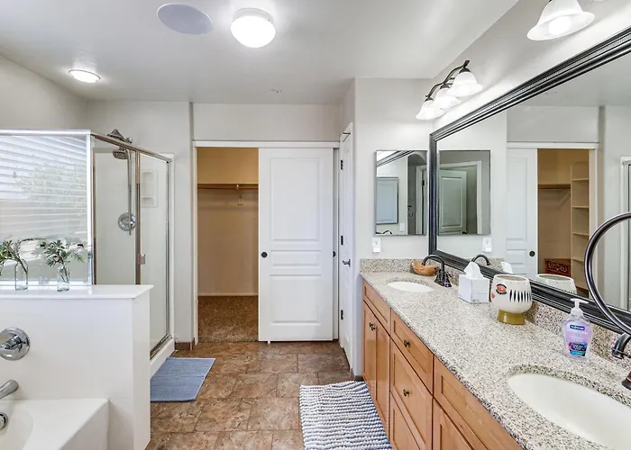 Spacious Backyard! Family Haven In San Tan Valley